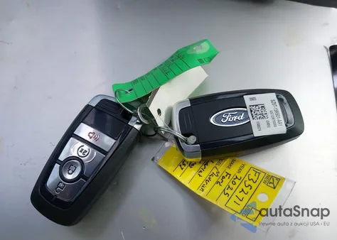 2025 Ford Maverick Lariat из США, поврежденный, VIN 3FTTW8S37SRA54657